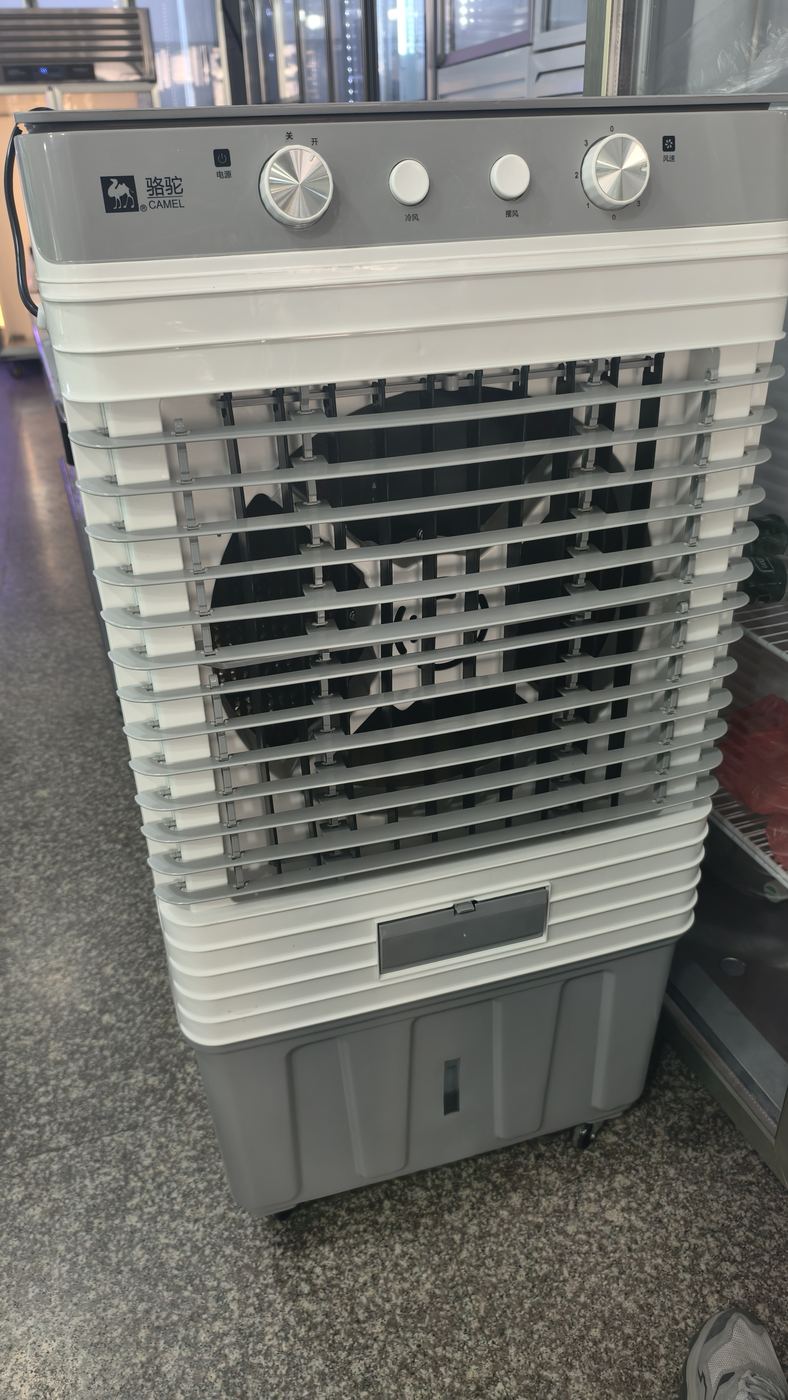 超鸿制冷商用厨具冷风机实拍