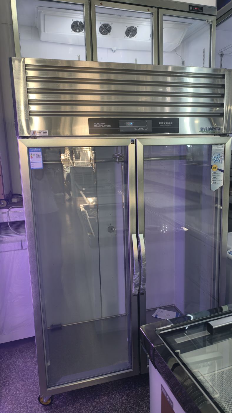 超鸿制冷商用厨具挂肉柜实拍