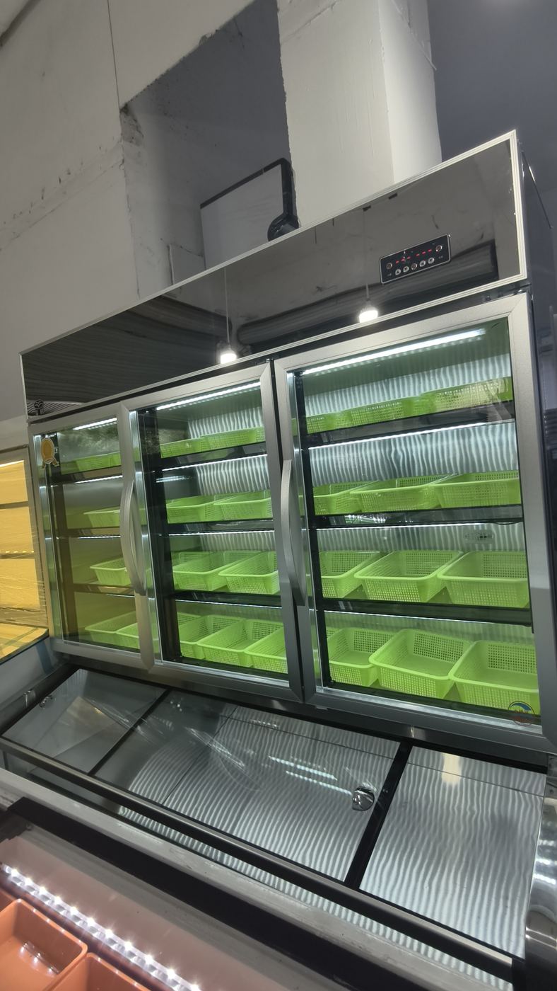 超鸿制冷商用厨具点菜柜 / 凉菜柜 / 阶梯柜实拍