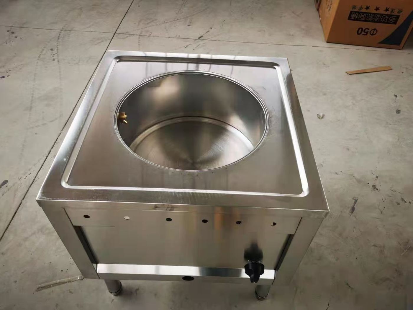 超鸿制冷商用厨具蒸包炉实拍